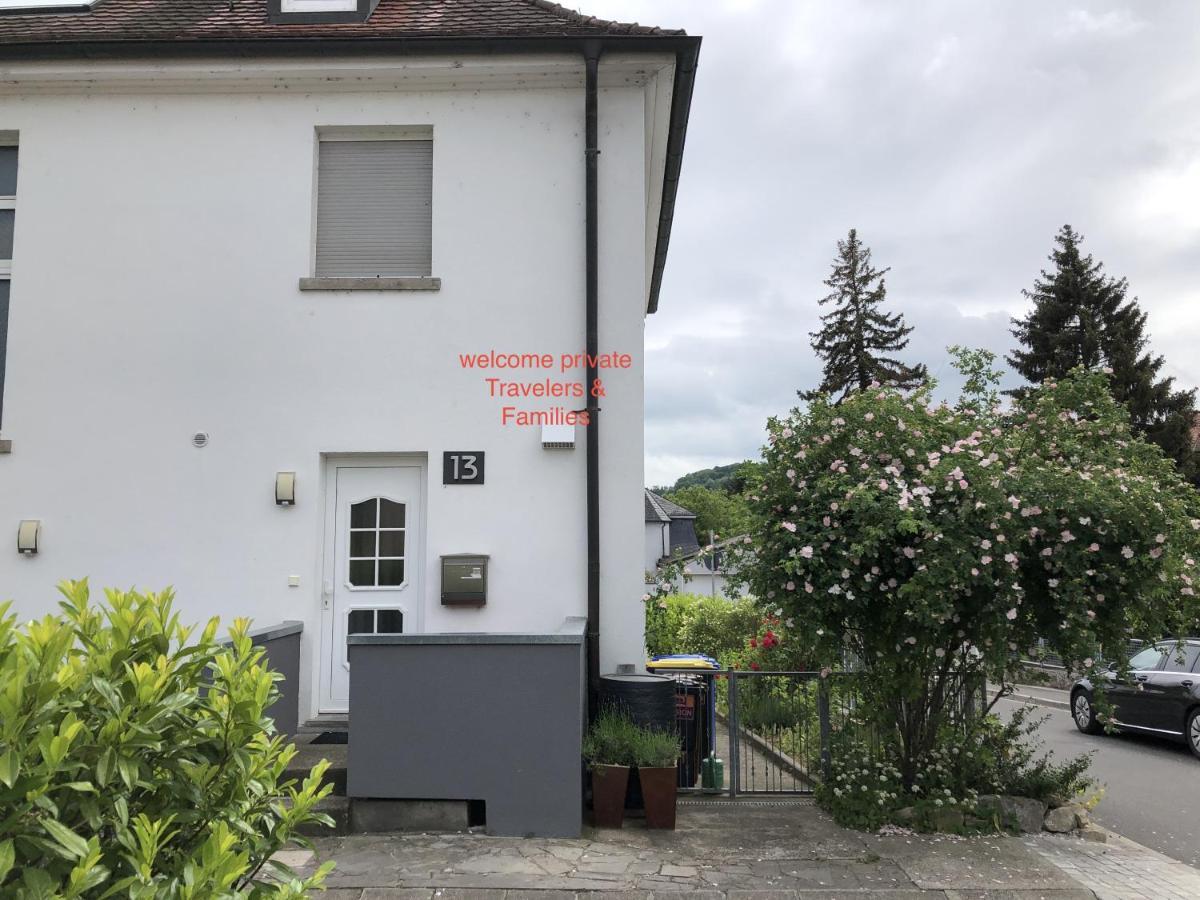 Altstadt Naehe 7 Min Fussweg Ueber Alte Maibruecke Zu Pension Mit Balkon & Garten, Ideal For Long Stay, Relocation Ochsenfurt Exterior photo