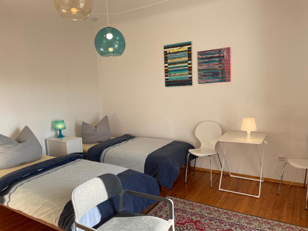 Altstadt Naehe 7 Min Fussweg Ueber Alte Maibruecke Zu Pension Mit Balkon & Garten, Ideal For Long Stay, Relocation Ochsenfurt Exterior photo